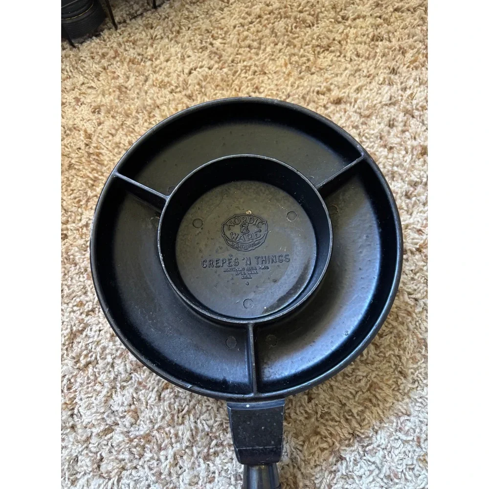 Nordic Ware Crepes N Things Pan Unisex 8 inch Cast Aluminum Wood Handle Vintage